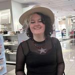 lizziemik's profile picture
