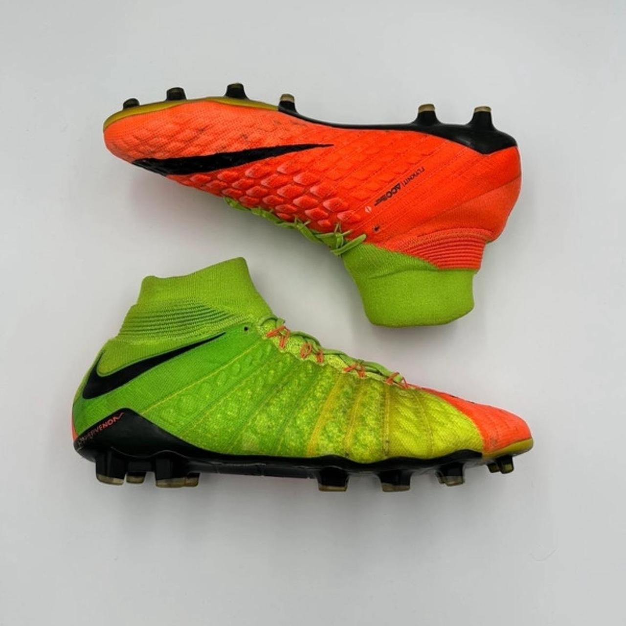 nike hypervenom phantom size 7