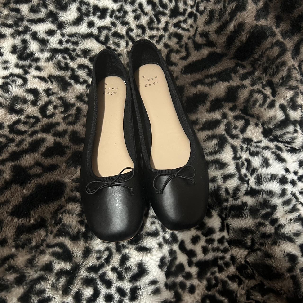 target black ballet bow flats 🎀🦇 • size women’s 6 •... Depop