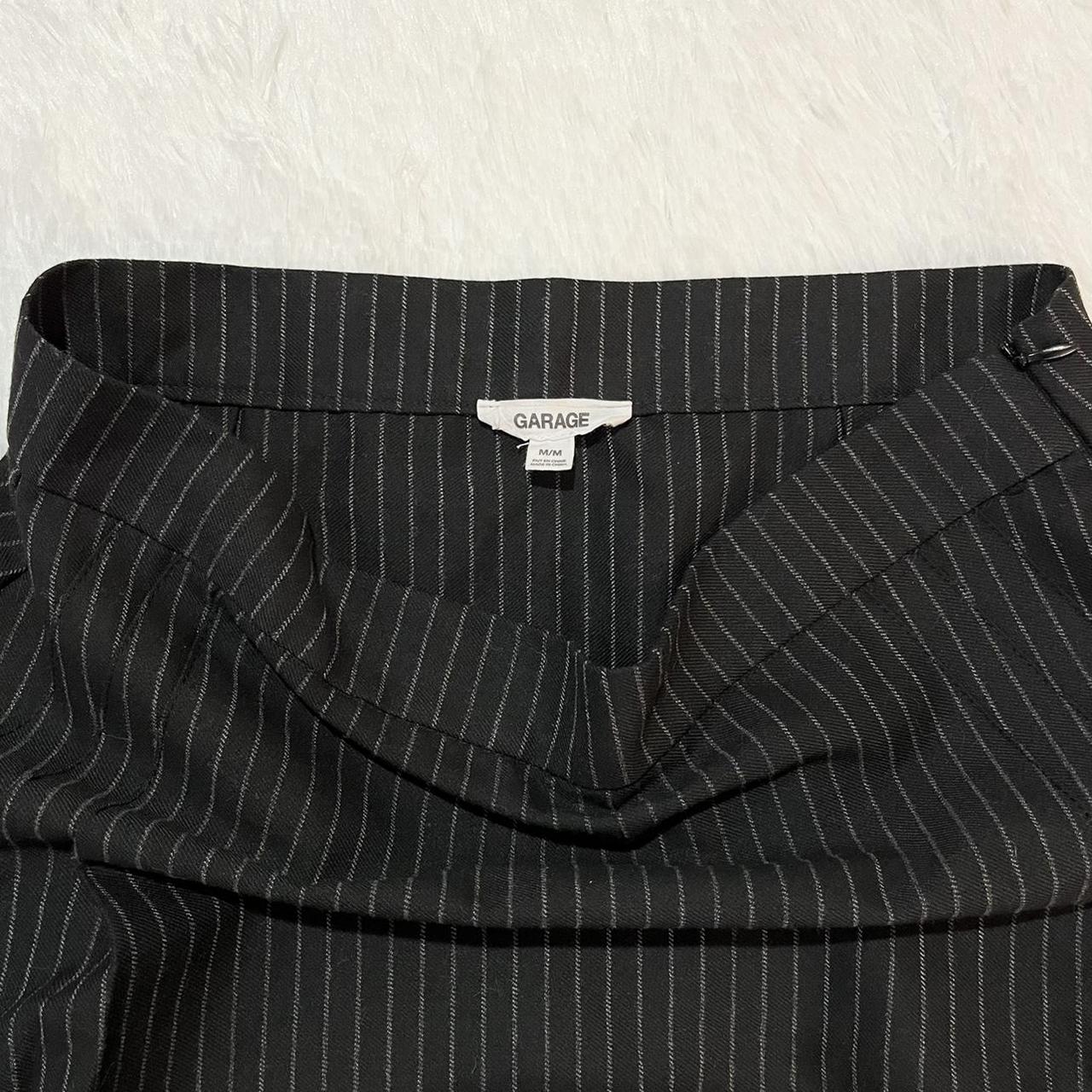 Garage Women's Black and Grey Skirt (2)