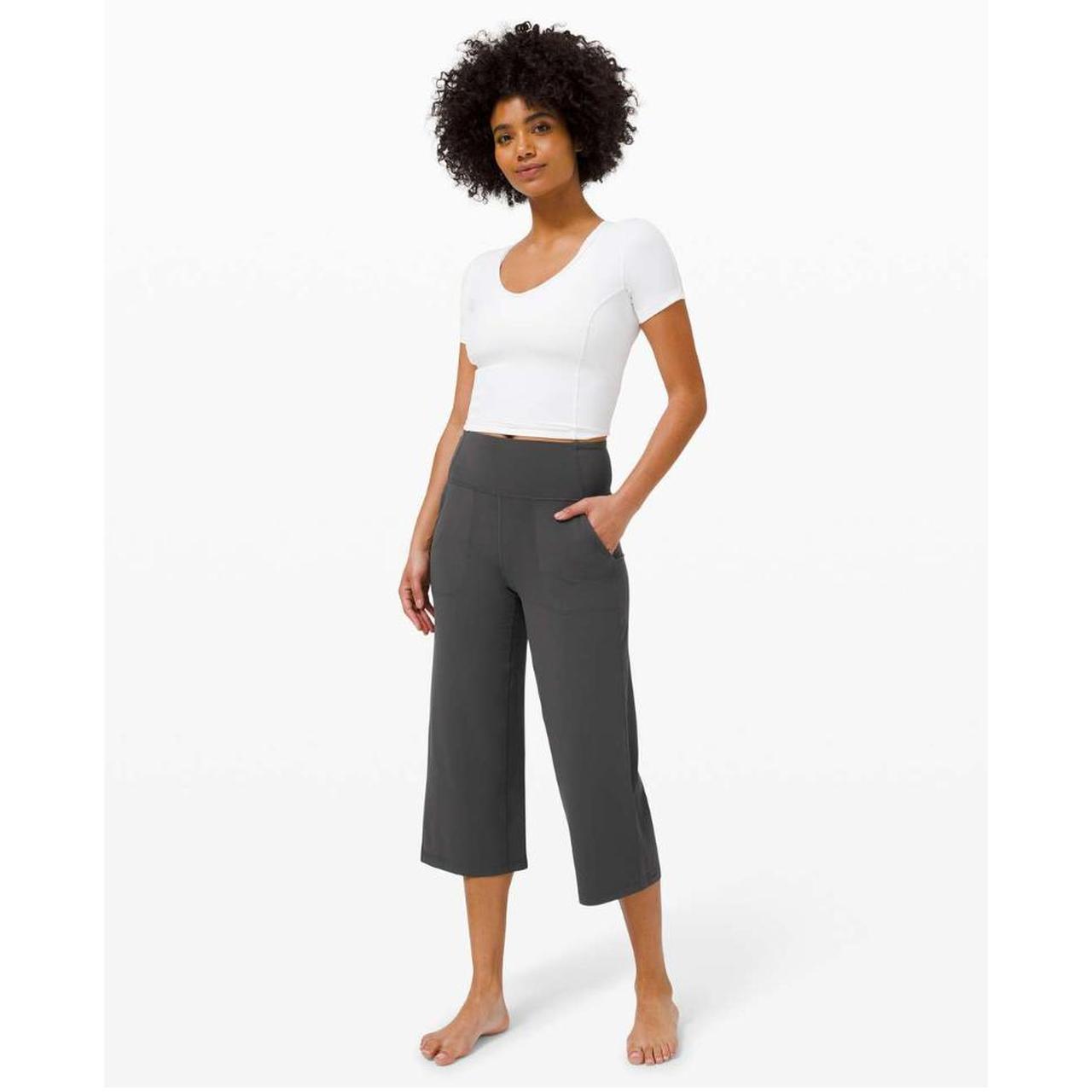 Lululemon Align Wide Leg Crop Pants With Pockets Black Women’s Size 4