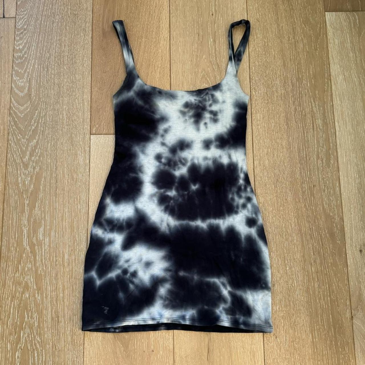 reformation tie dye