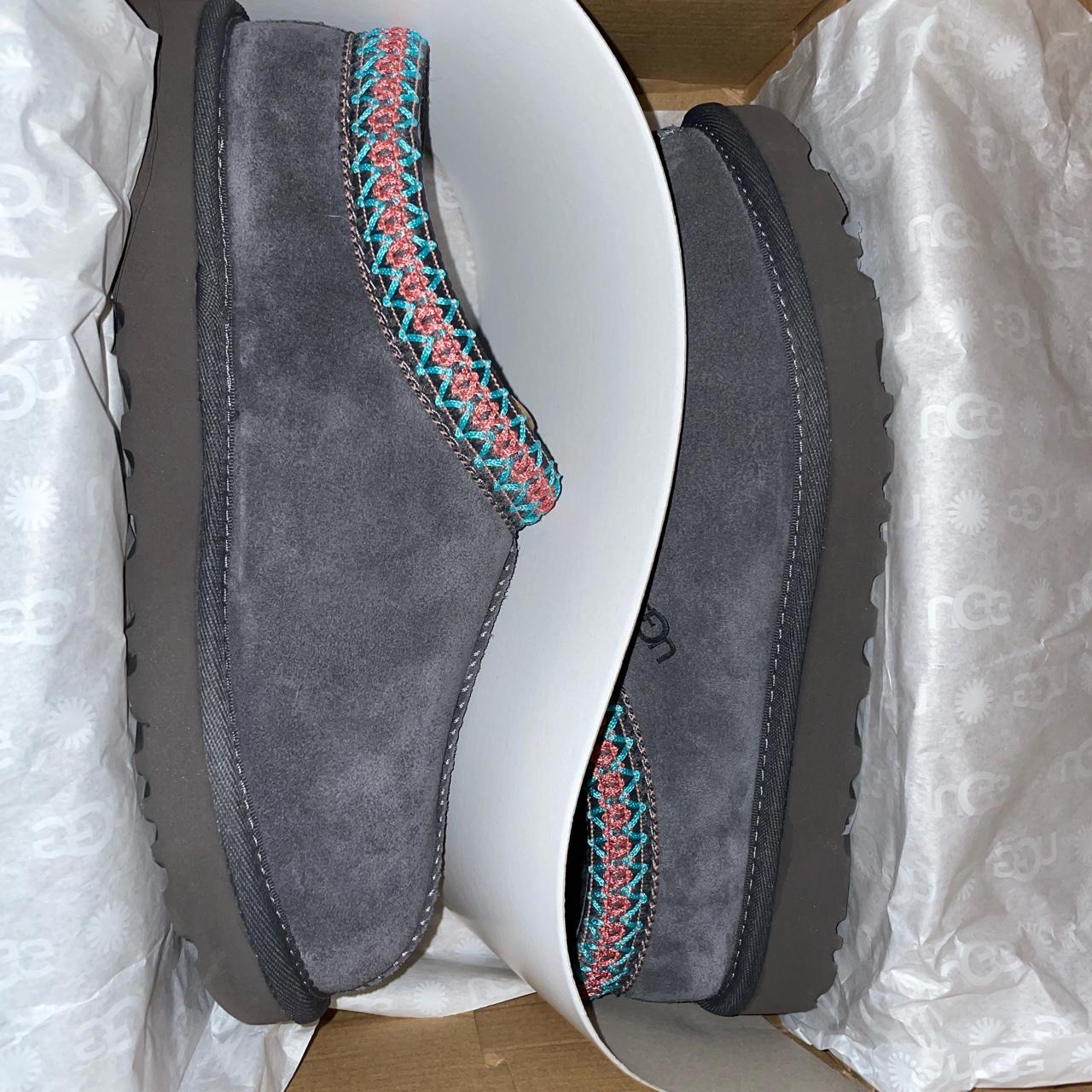 tasman ugg grey