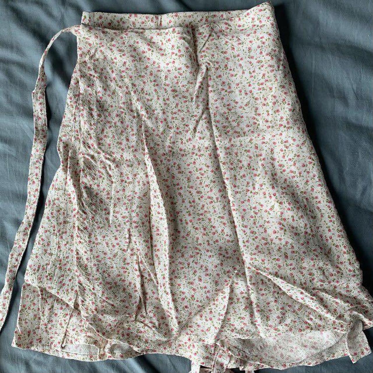 Brandy Melville Women's Skirt | Depop