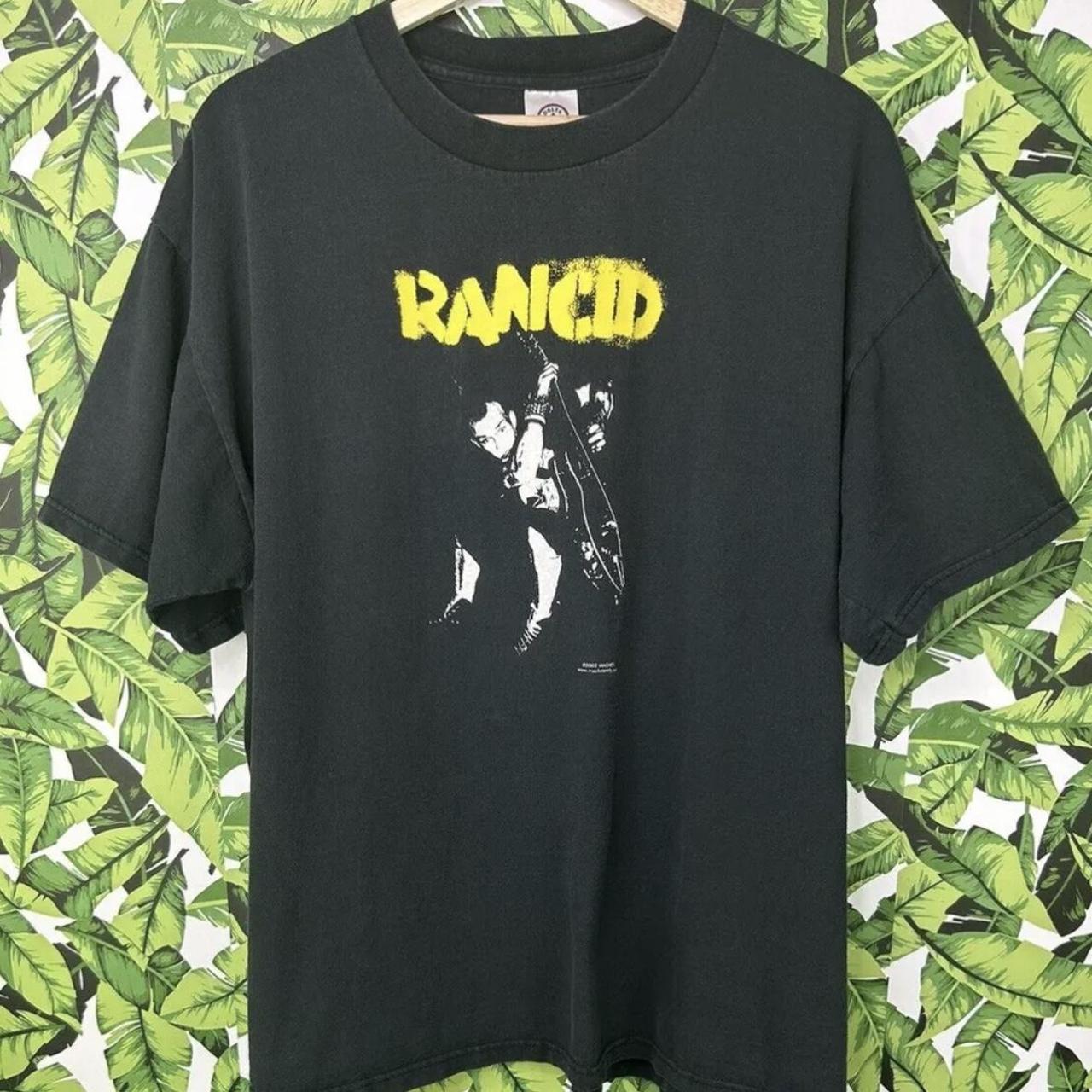 Rare Vintage Y2K Band T Shirt * RN #15763 * - Depop