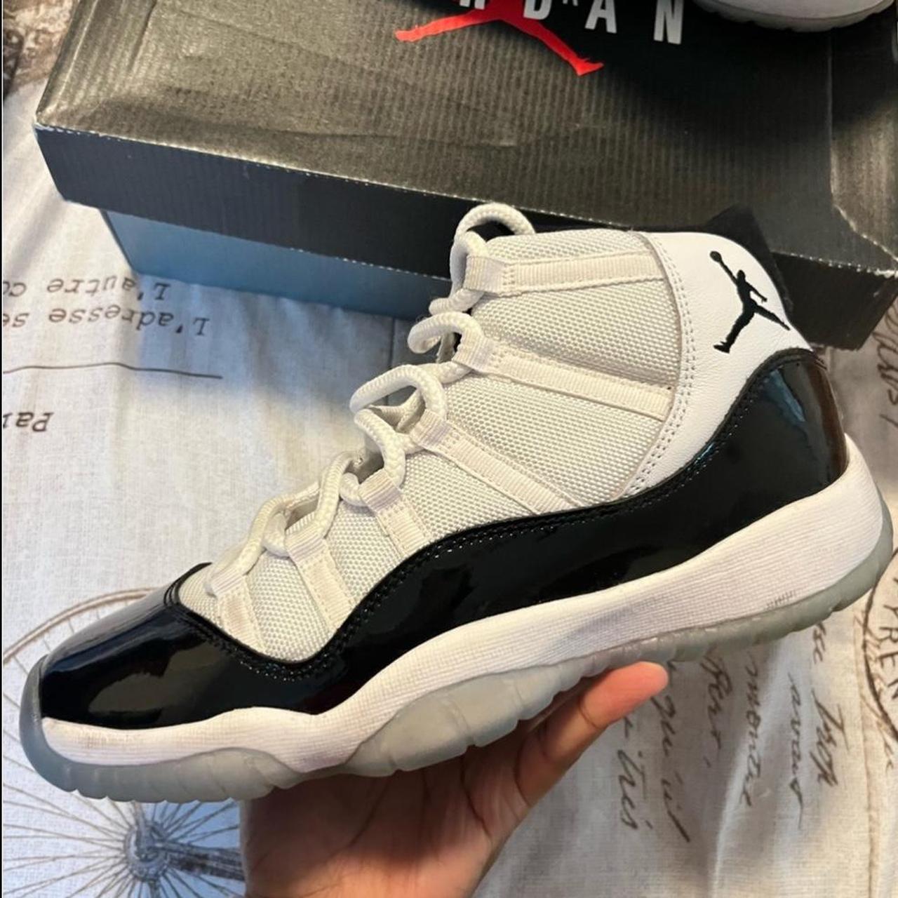 womens jordan 11 concord