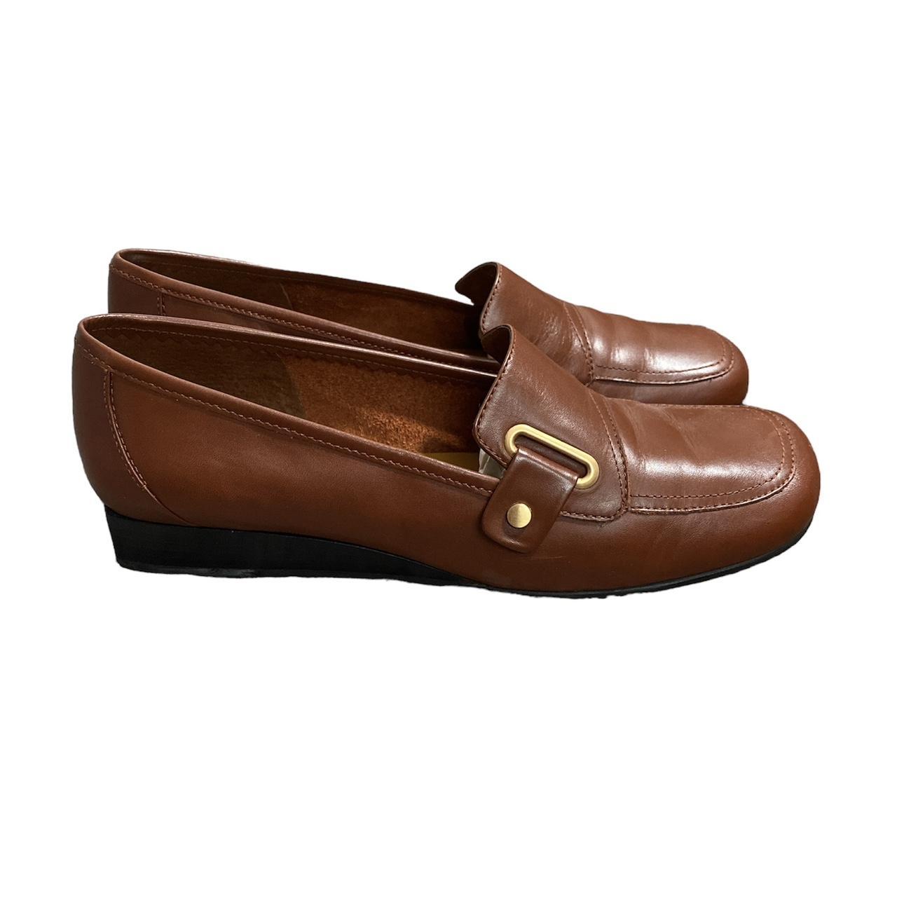 Etienne Aigner brown leather loafers with heel Depop