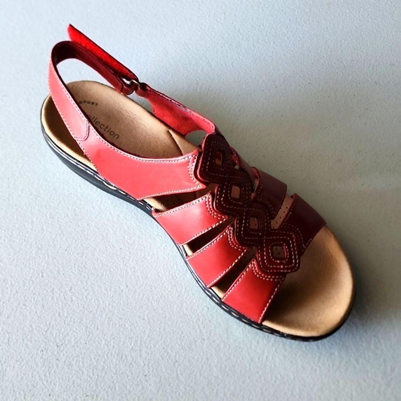 Clarks Women's Clarks Red Sandals WOMEN'S CLARKS BREEZE SEA