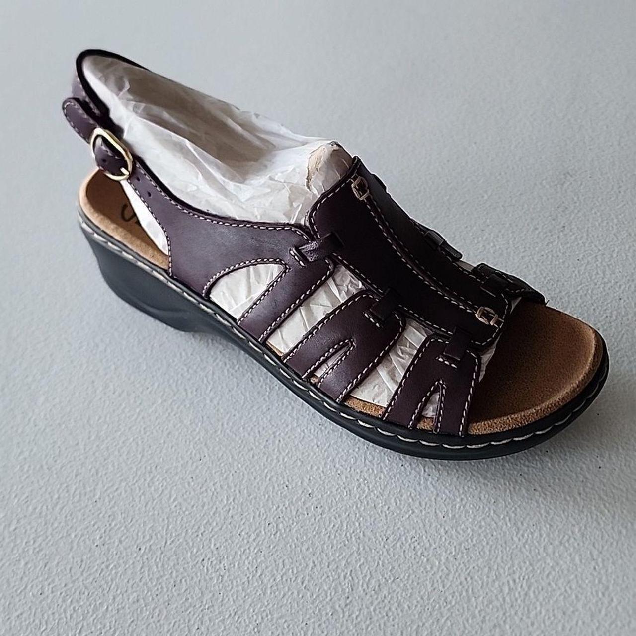 Style Lexi Marigold in Aubergine Straps etched