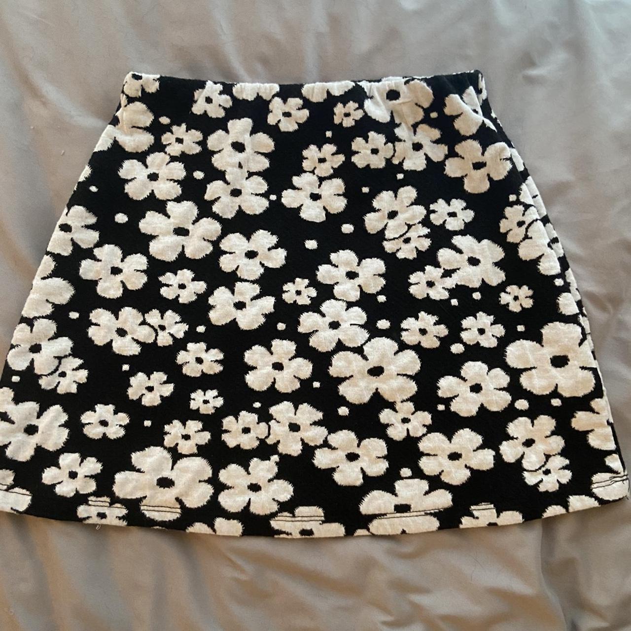 black & white floral graphic mini skirt !! super... - Depop