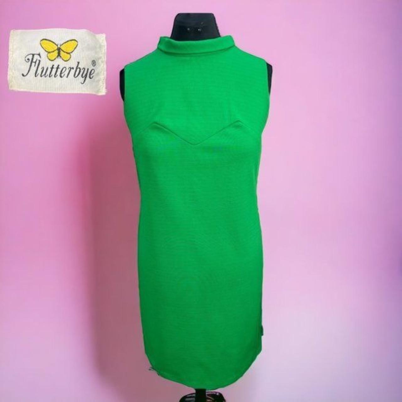 Great Vintage Condition FLUTTERBYE Green Sleeveless... - Depop