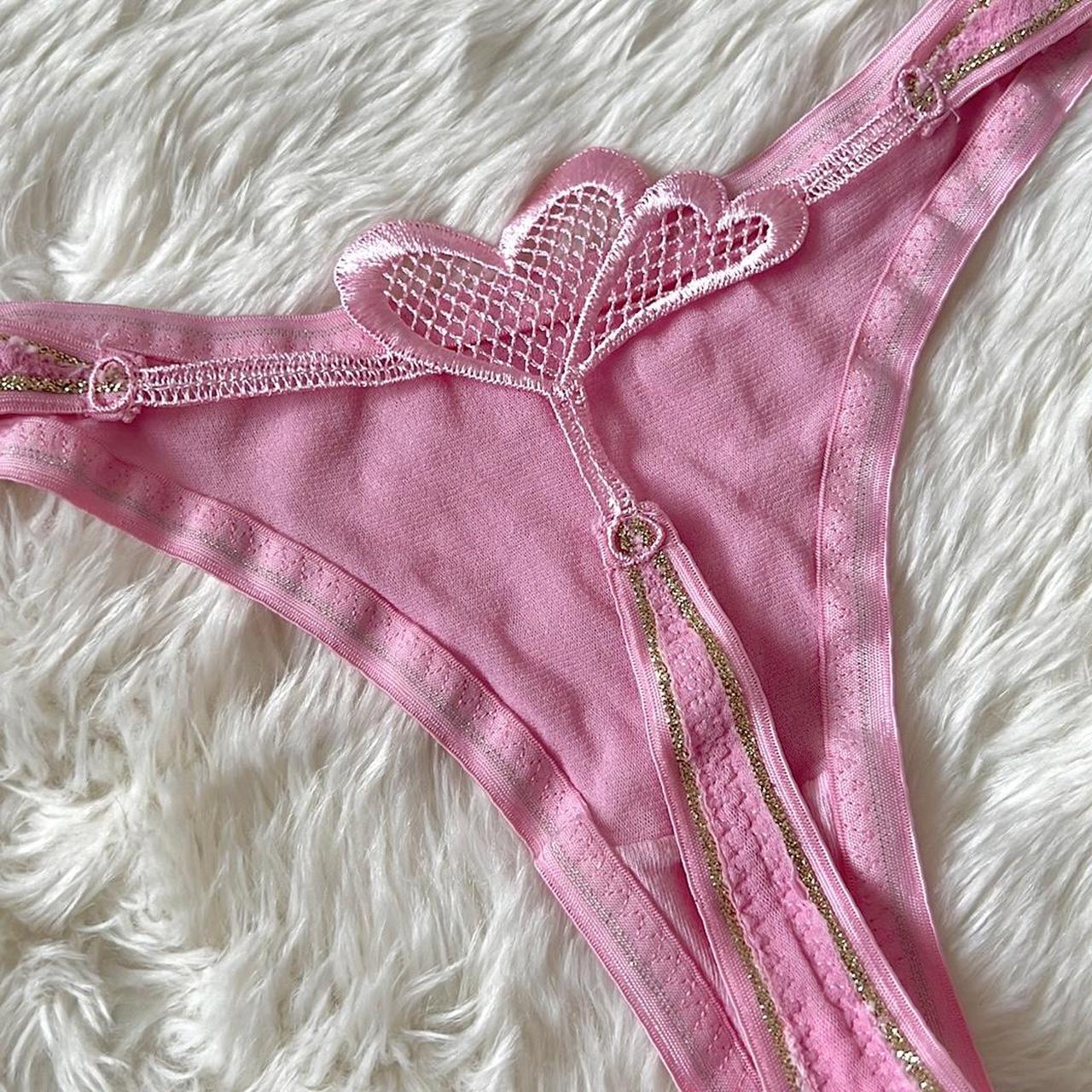Heart Thong Panty, Great condition , Size S/M, Gold