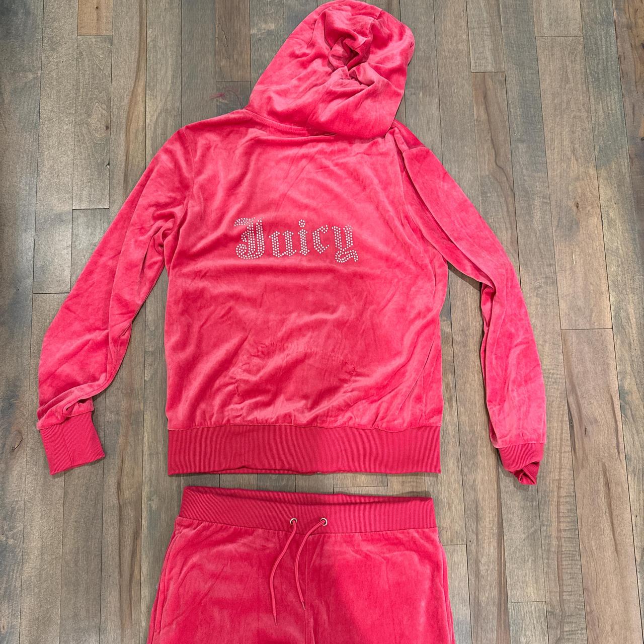 item listed by thrifty2k_