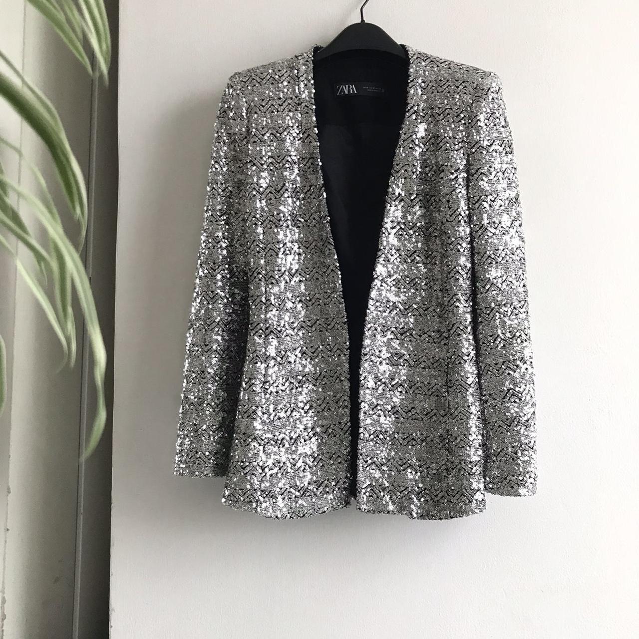 Trinny favourite Zara sequin blazer! Such a Depop
