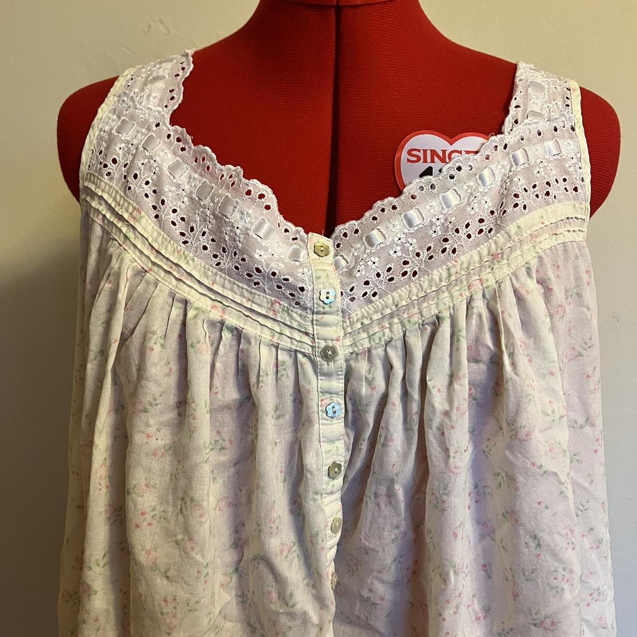 Eileen west buttercream floral nightgown Size xl... Depop