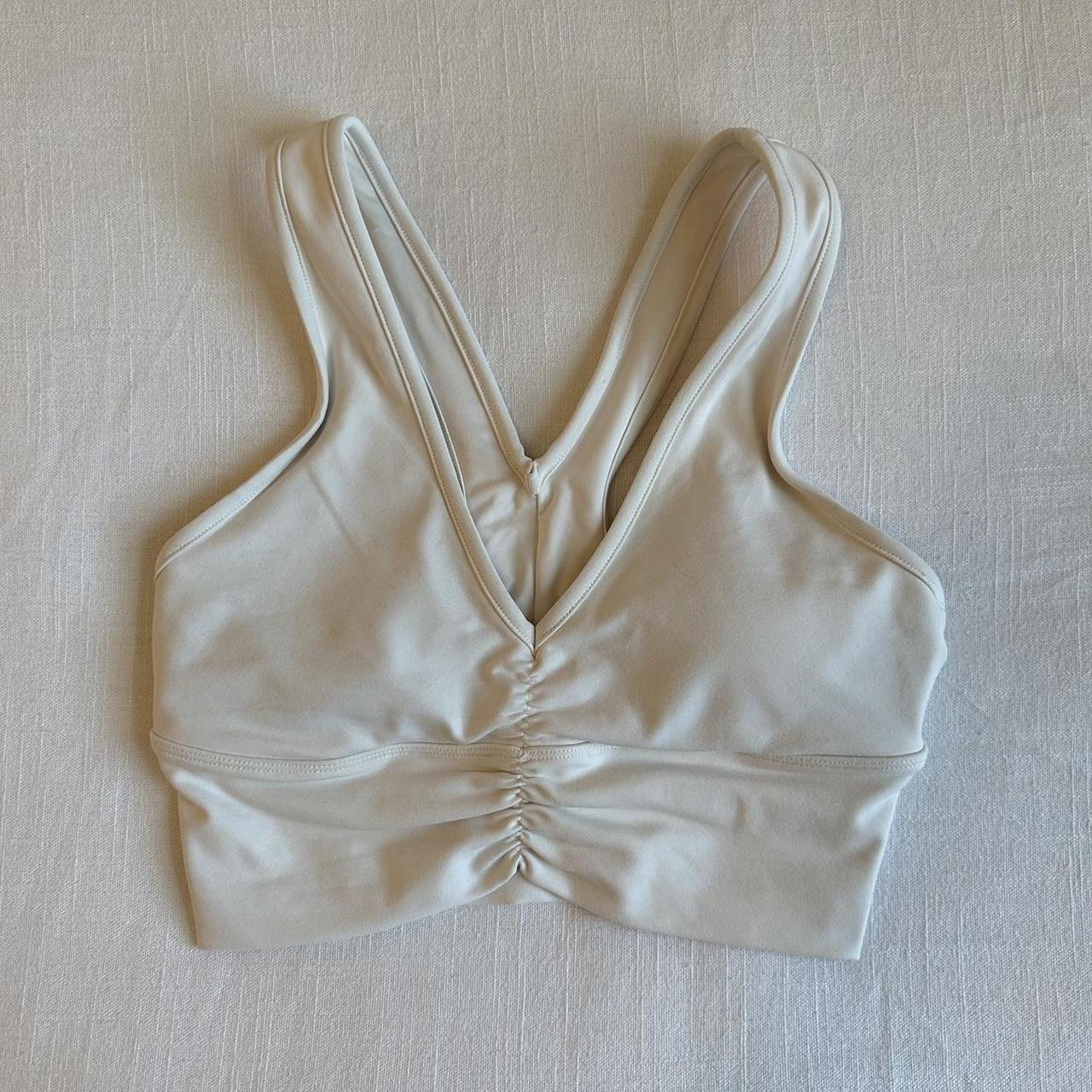 Alo Yoga Women's Goddess Ribbed Cropped Halter Bra Top