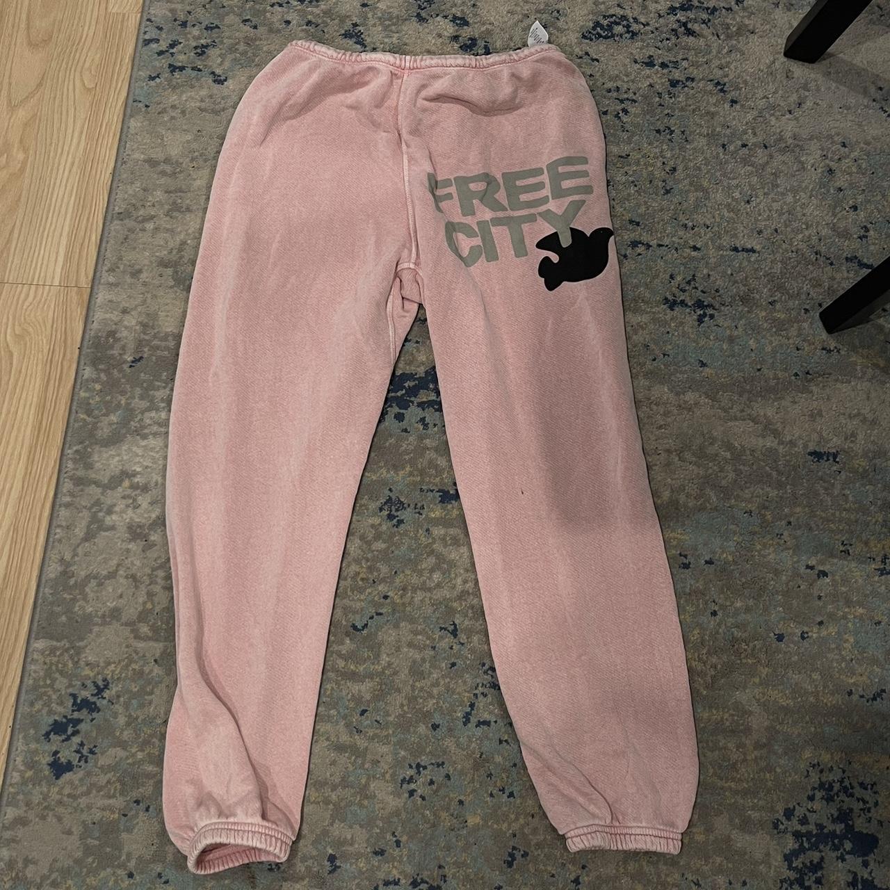 Free City Sweats Size L Barley worn Depop Free City Sweats Size L Barley worn Depop