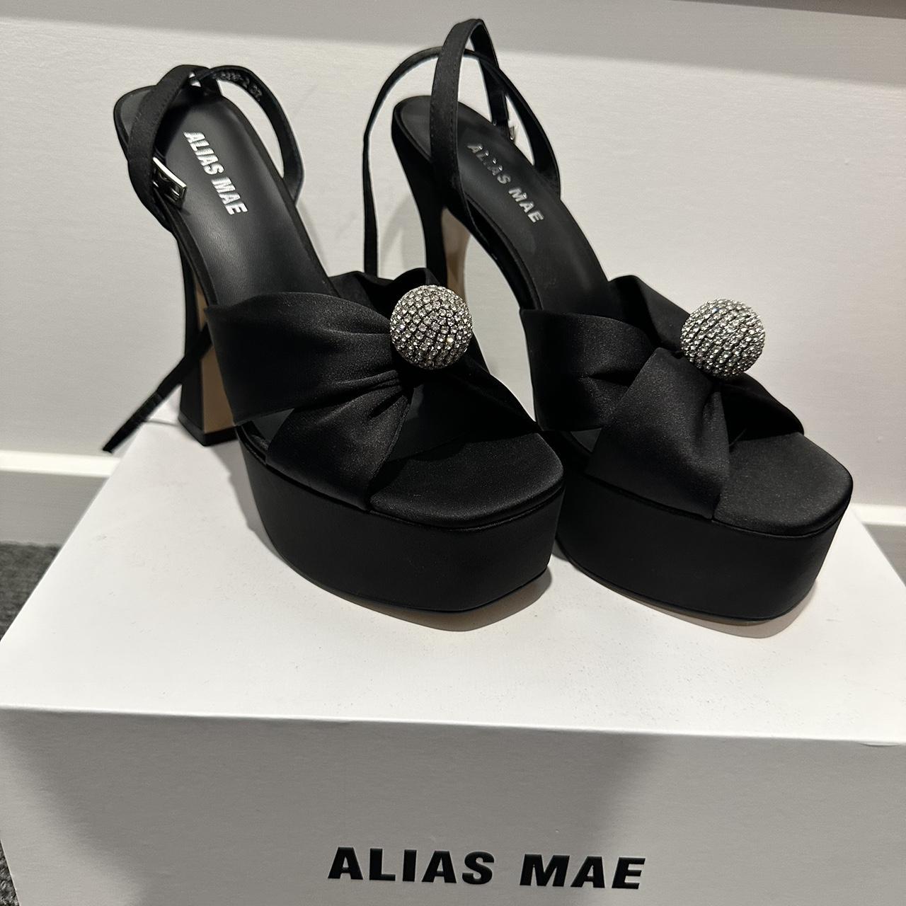 Alias Mae Black Platform heels Brand new never... - Depop