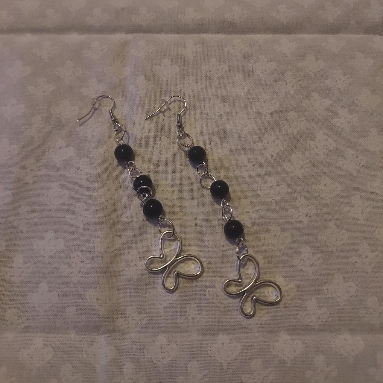 item listed by ladaralouis
