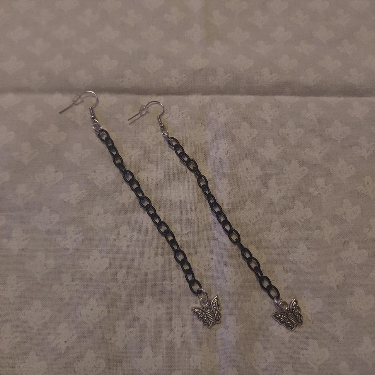 item listed by ladaralouis