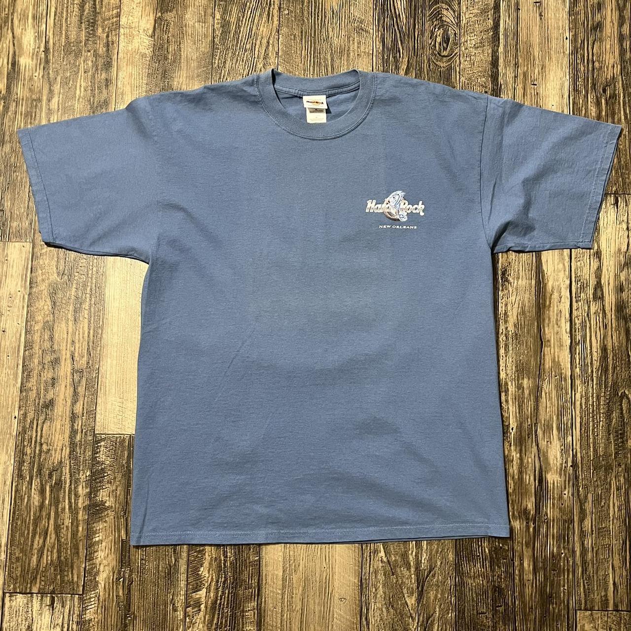 Hard Rock Cafe Men's Blue and Silver T-shirt | Depop