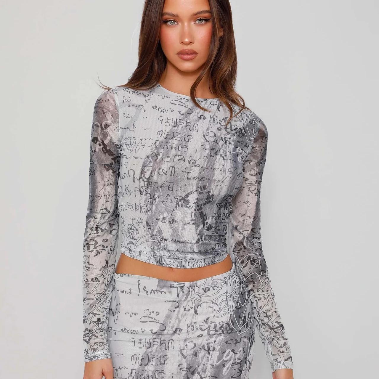 Tiger Mist Women's Grey and Black Crop-top | Depop