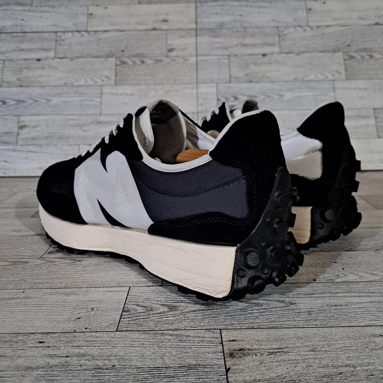 mens black new balance trainers