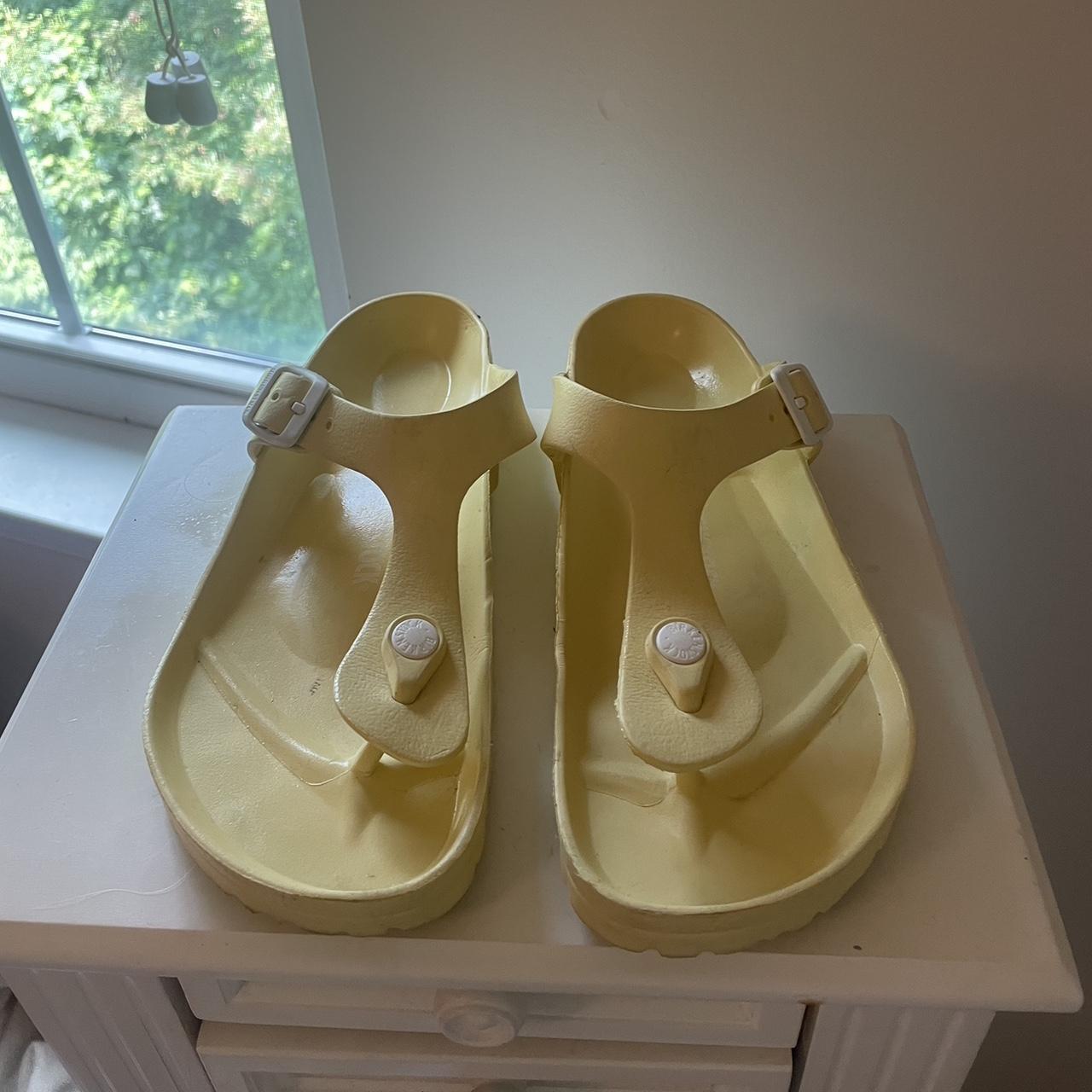 womens yellow birkenstocks