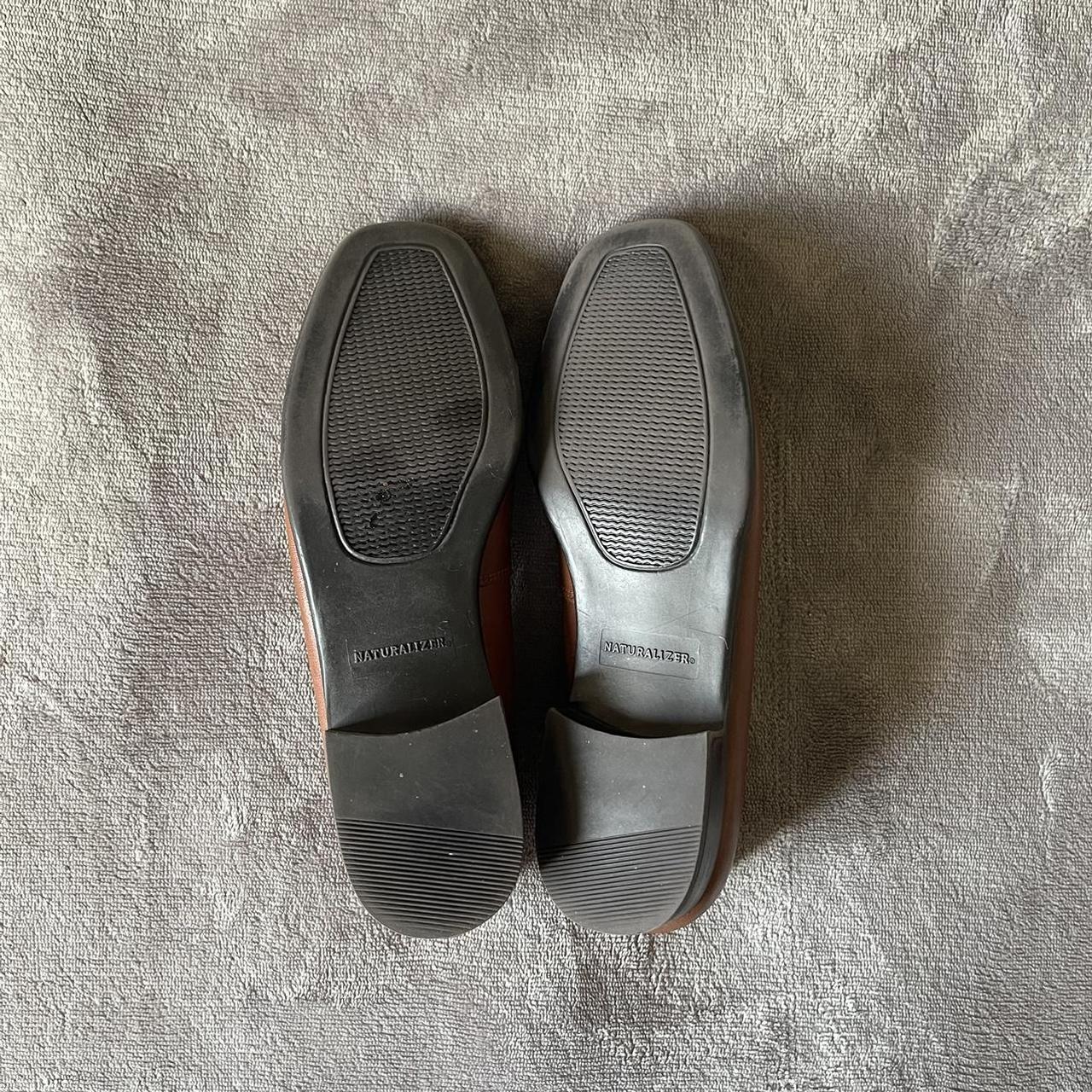 naturalizer loafers brown