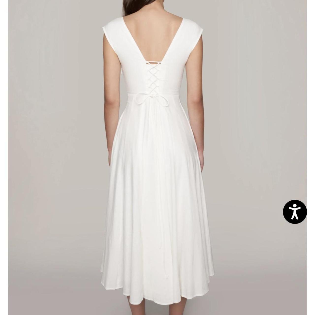 NWT Danielle Guizio Leila Dress (size: Medium). FREE | Depop