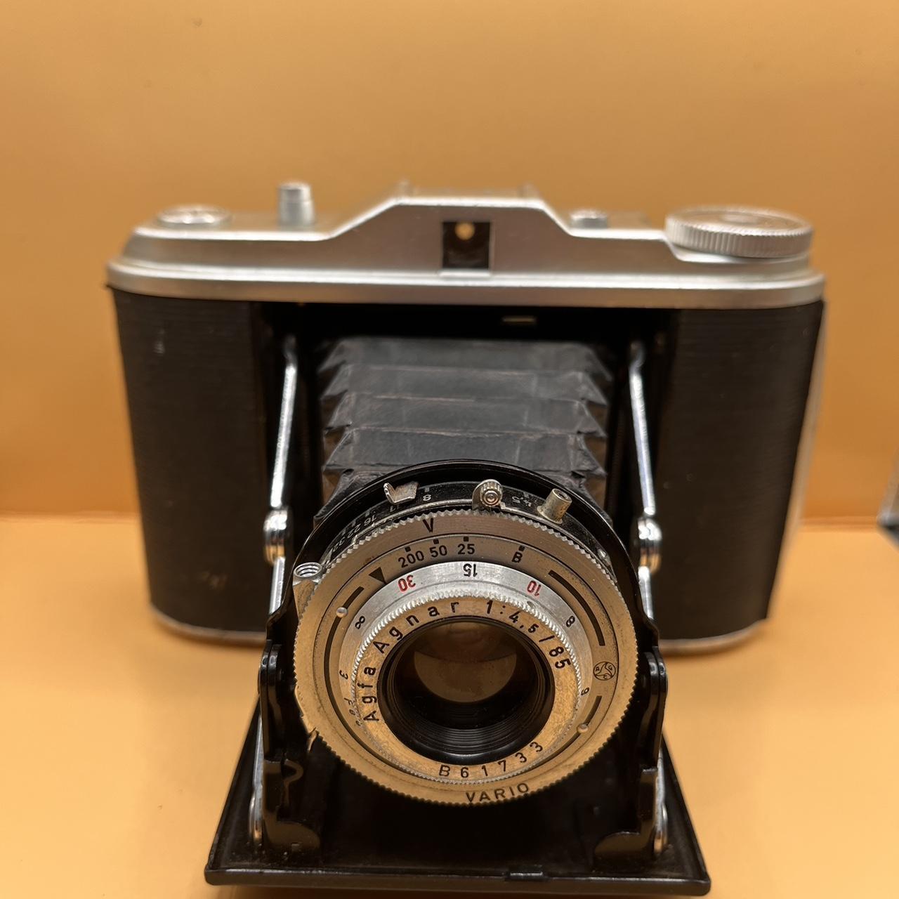 Agfa isolette vintage 120 film camera Tested and... - Depop
