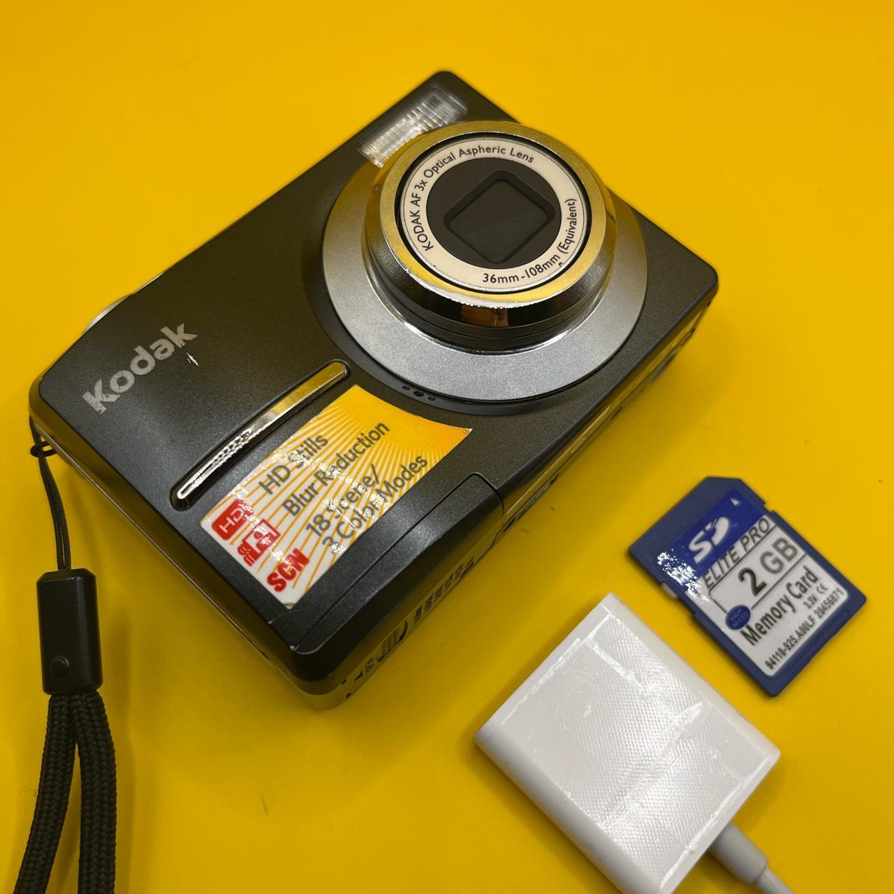 Kodak easy share c913 vintage digital camera 9mp... Depop