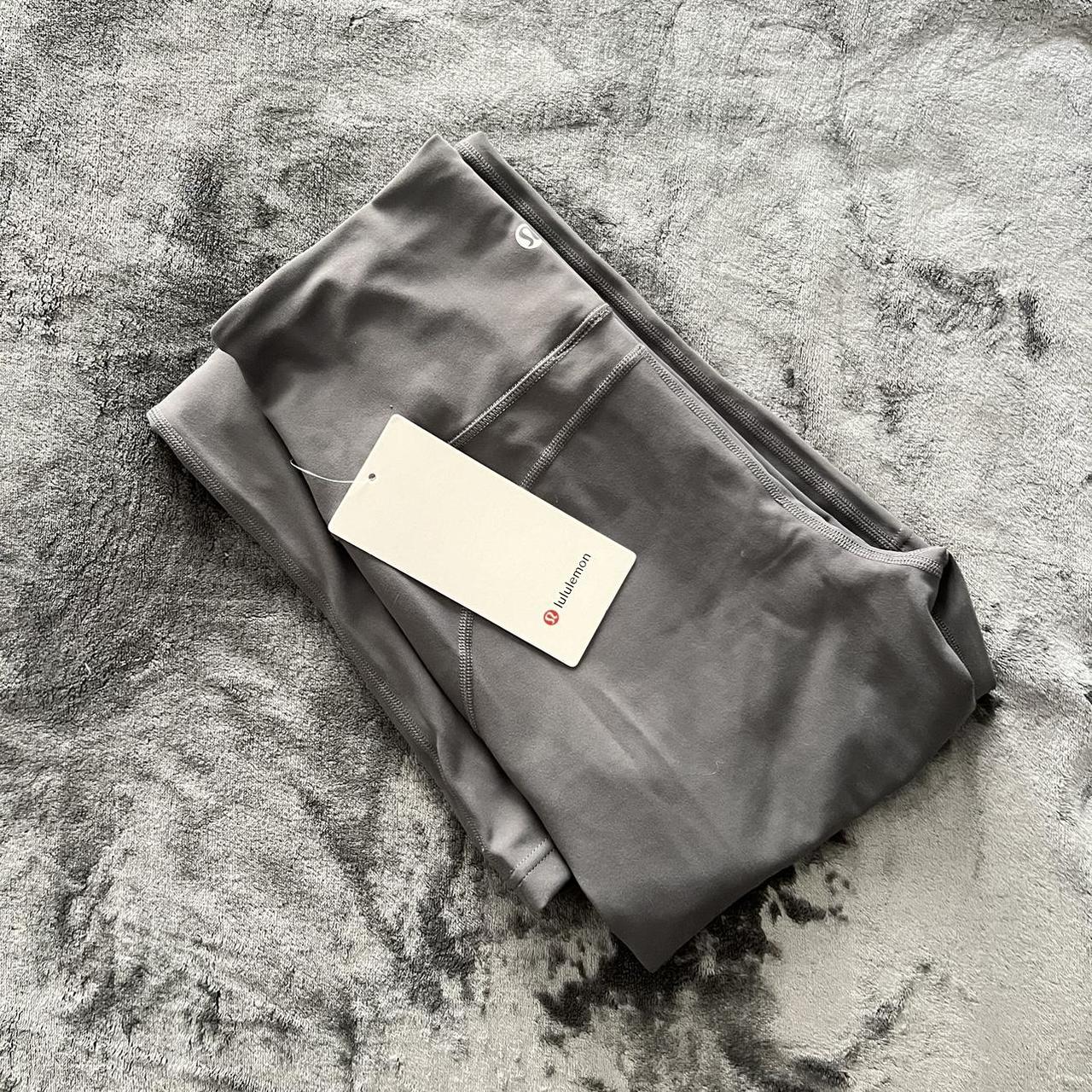 kokko55　Lululemon Groove ヨガパンツ グレー(6) Lululemon Groove Pant Flare Super High-Rise *Nulu - Rhino