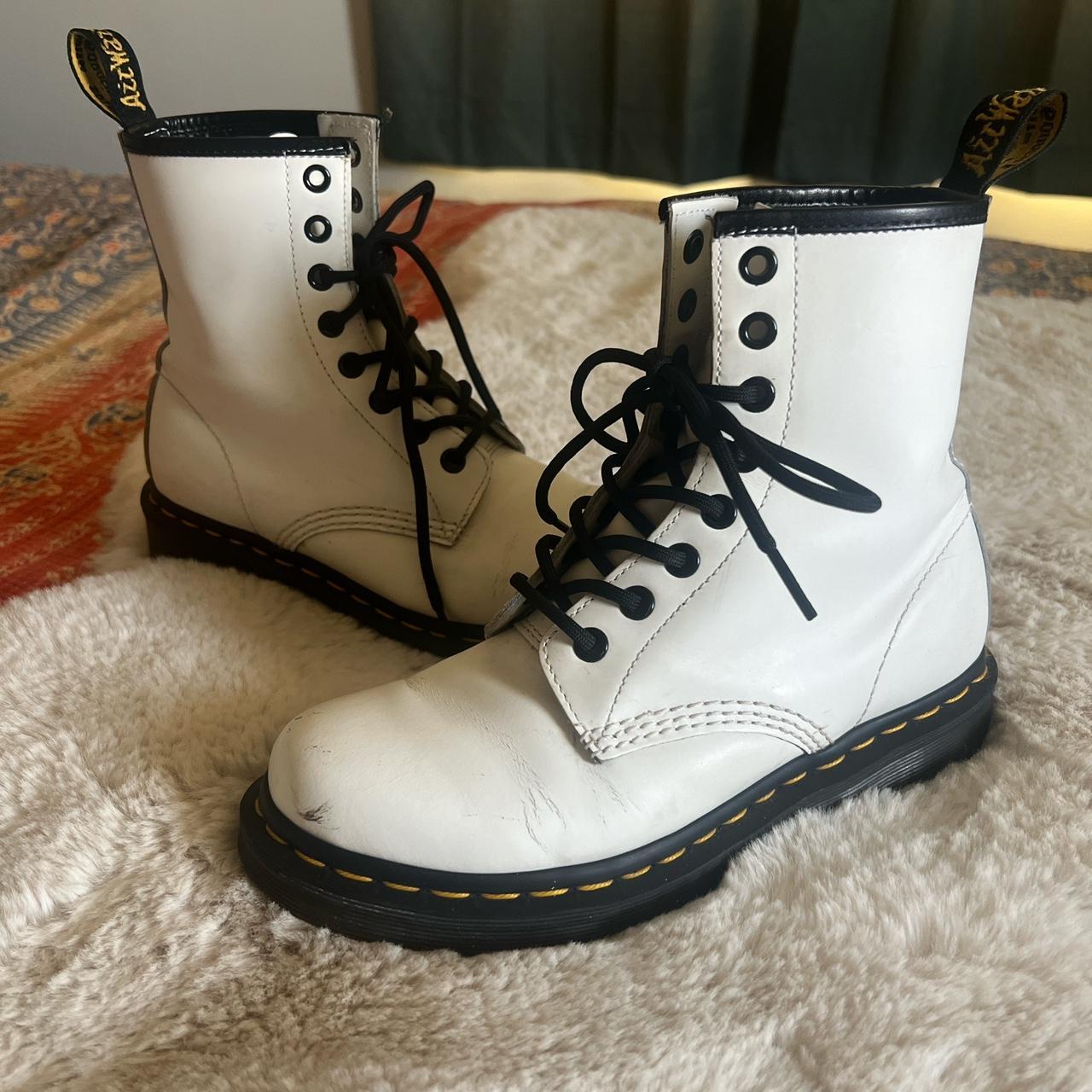 White dr martens size fashion 6