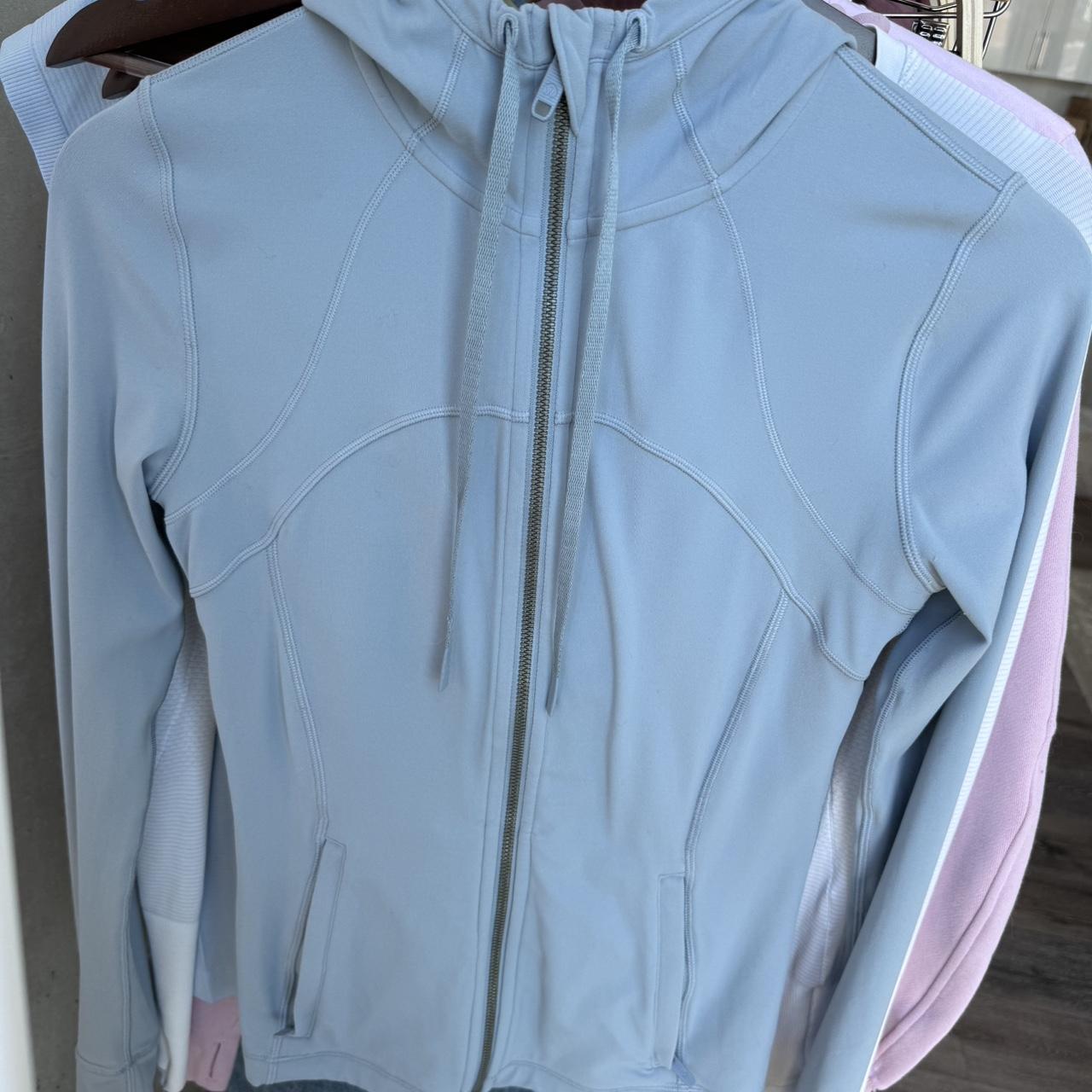 Lululemon offers hooded define jacket - chambray size 4