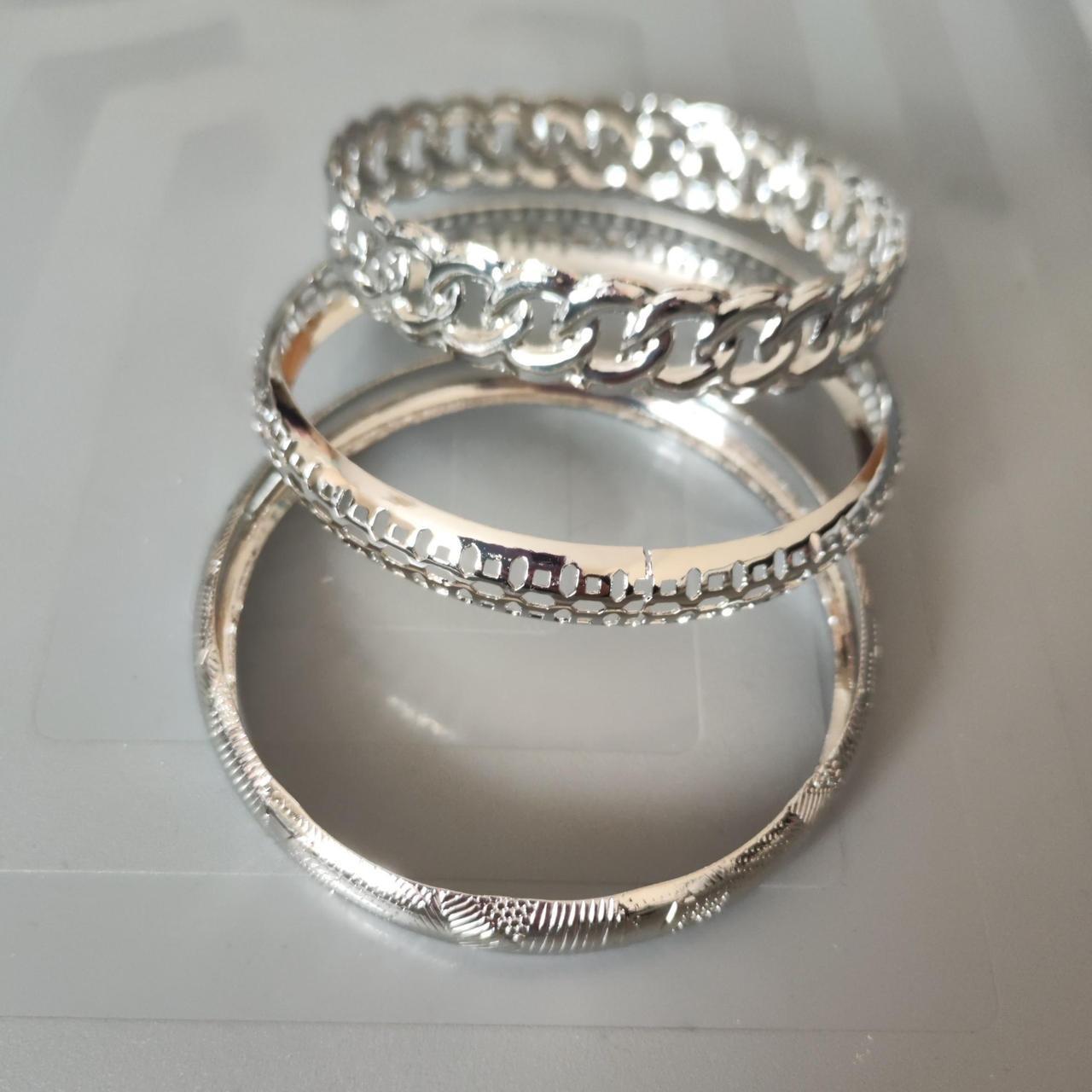 item listed by purplestar60
