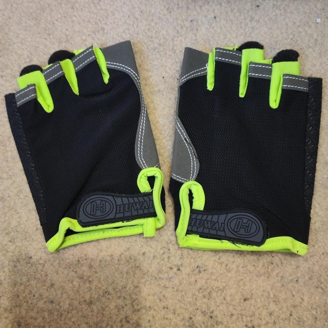 item listed by purplestar60