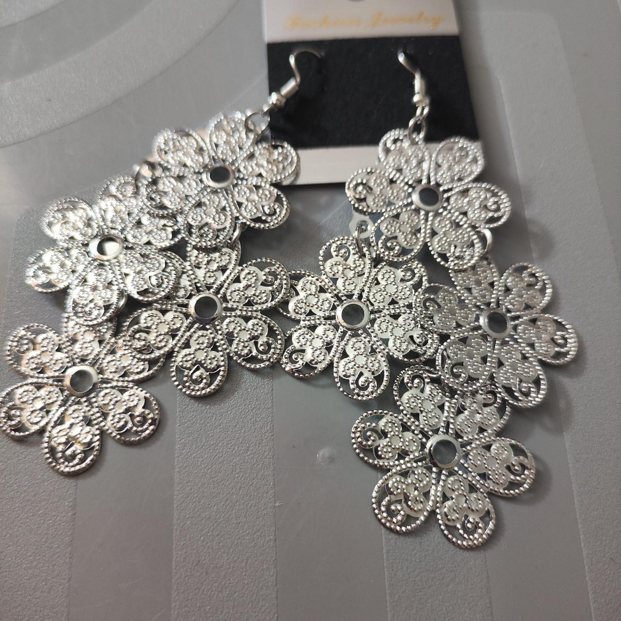 item listed by purplestar60