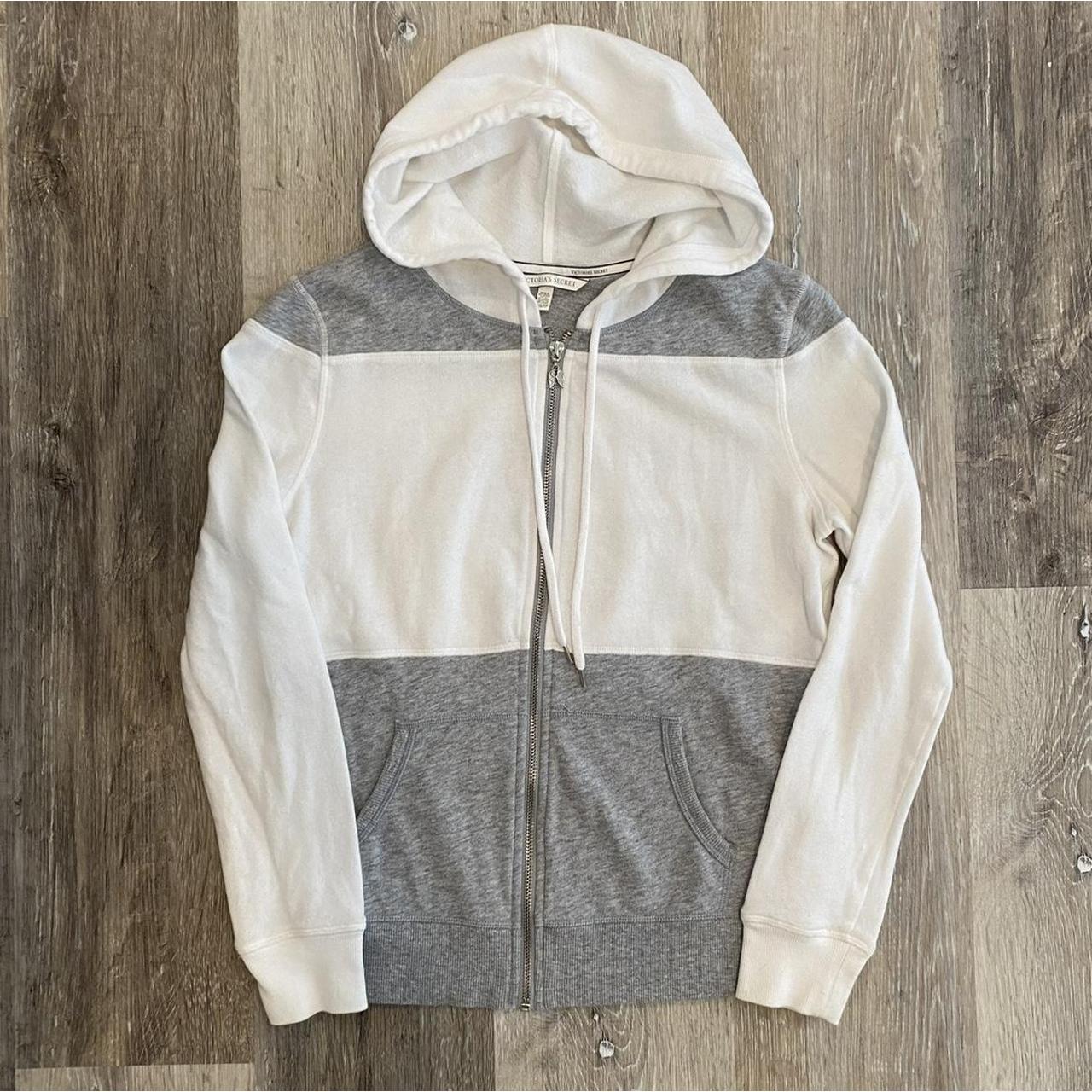 Victoria's Secret Women's Grey and White Jacket Depop