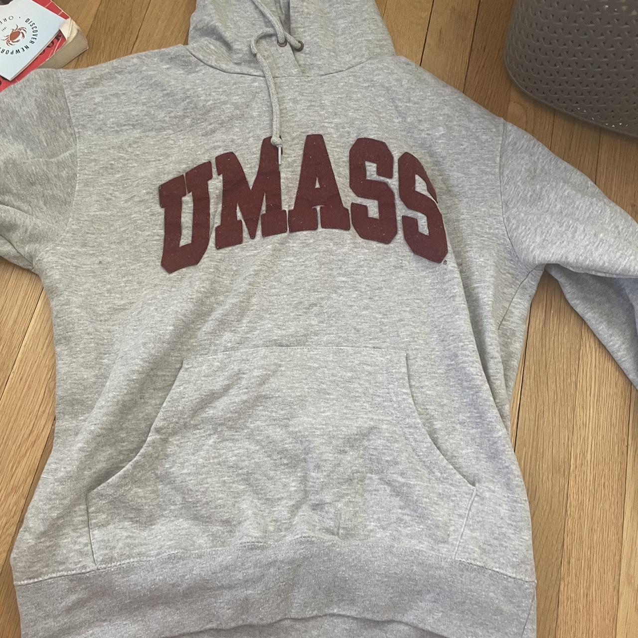 Umass hoodie hot sale