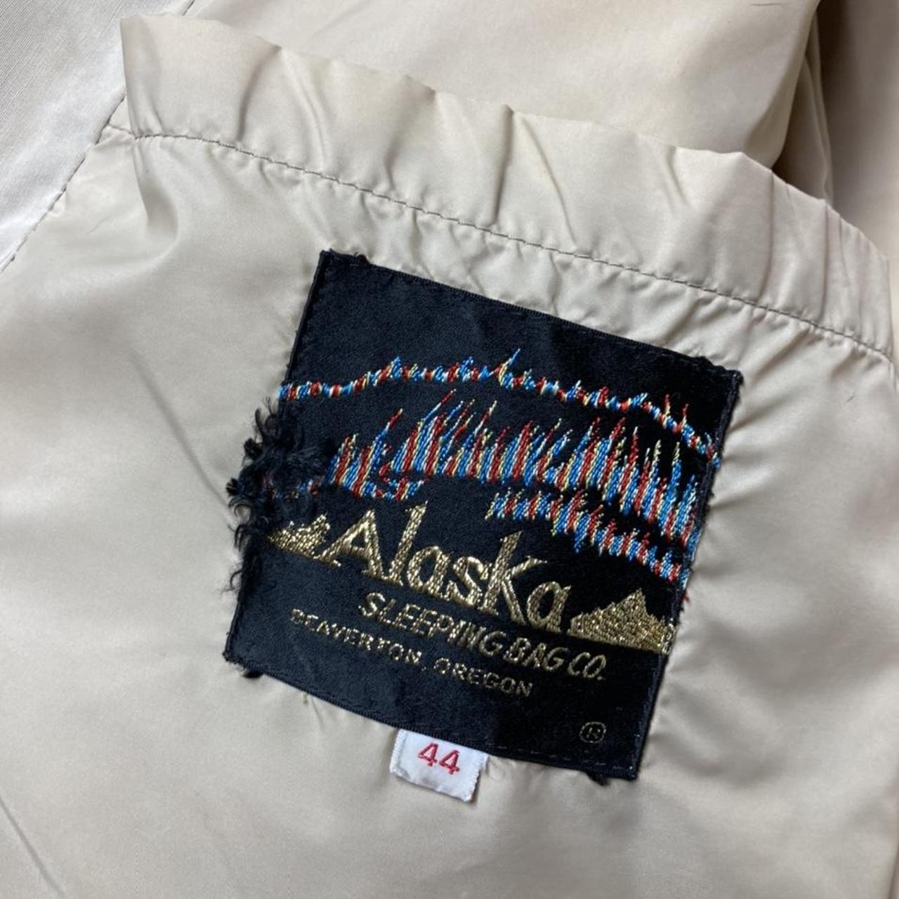 ALASKA SLEEPING BAG 40s Vintage Down Jacket Khaki Zipper Crown