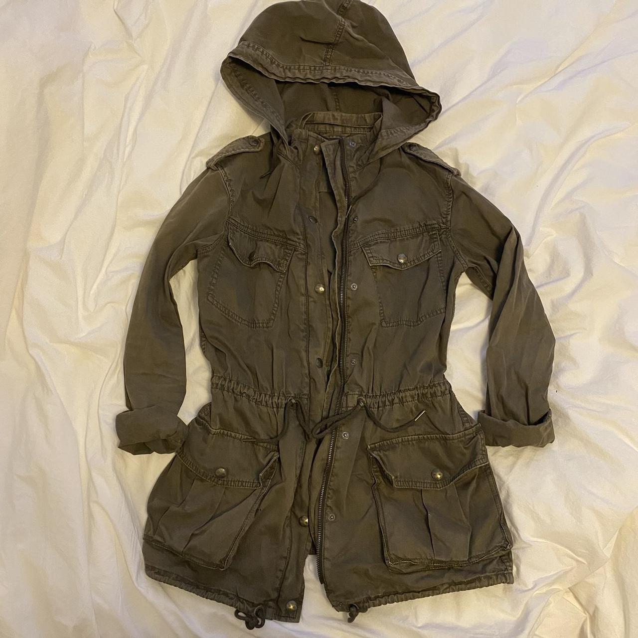 Aritzia cargo trooper jacket. Army green. Brand... Depop