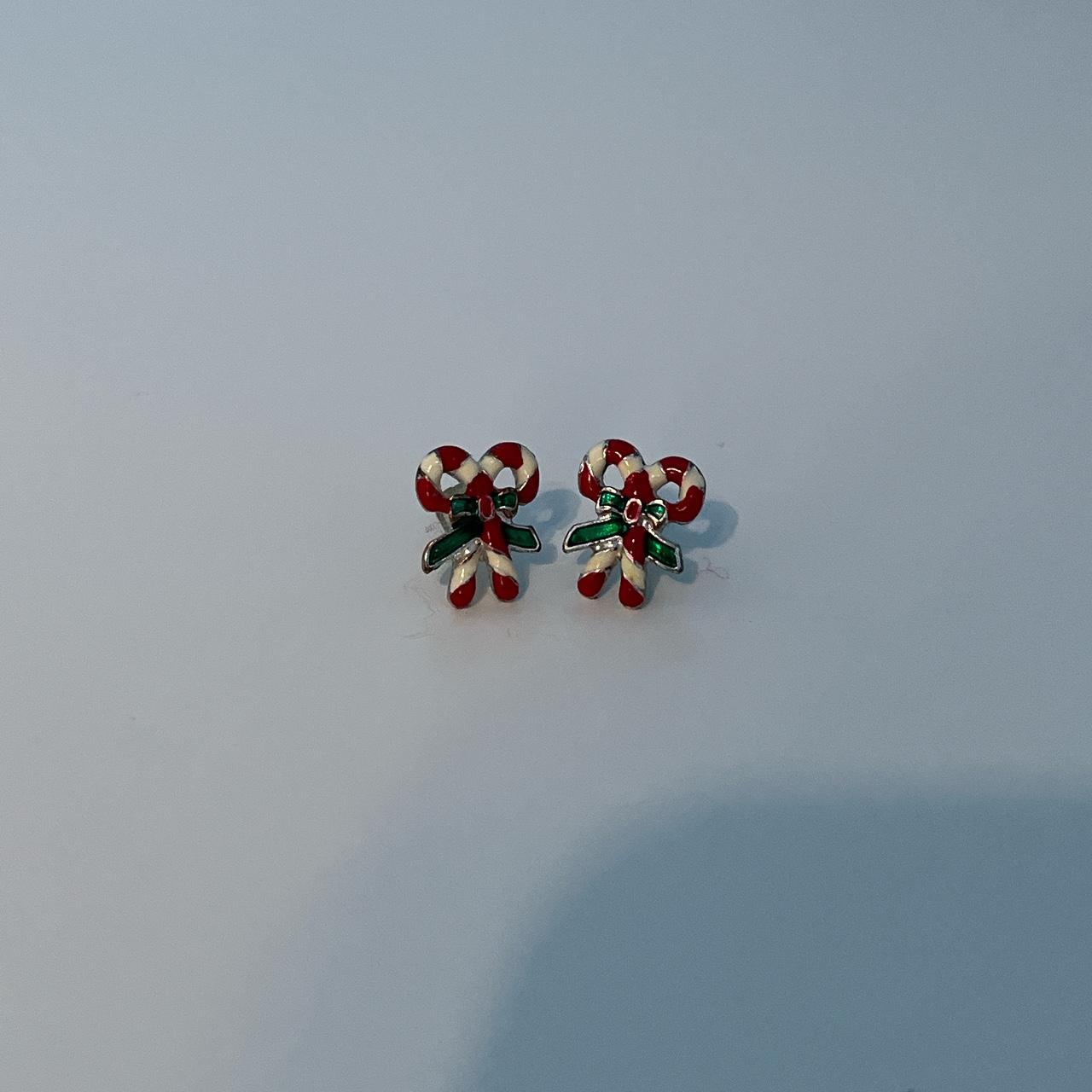 item listed by sarahhh1889