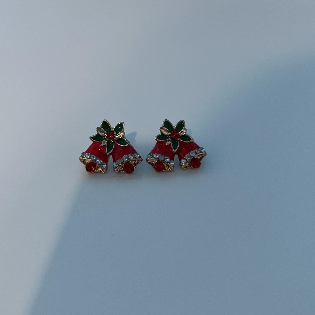 item listed by sarahhh1889