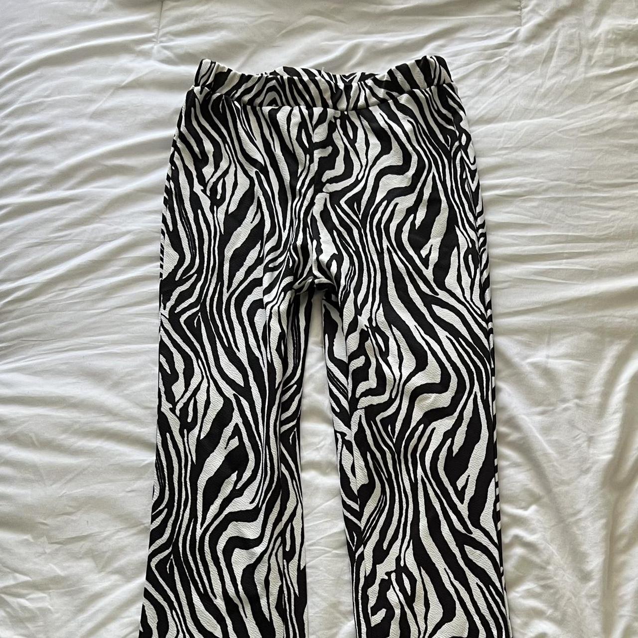 SHEIN zebra flare pants Black and white Worn once - Depop