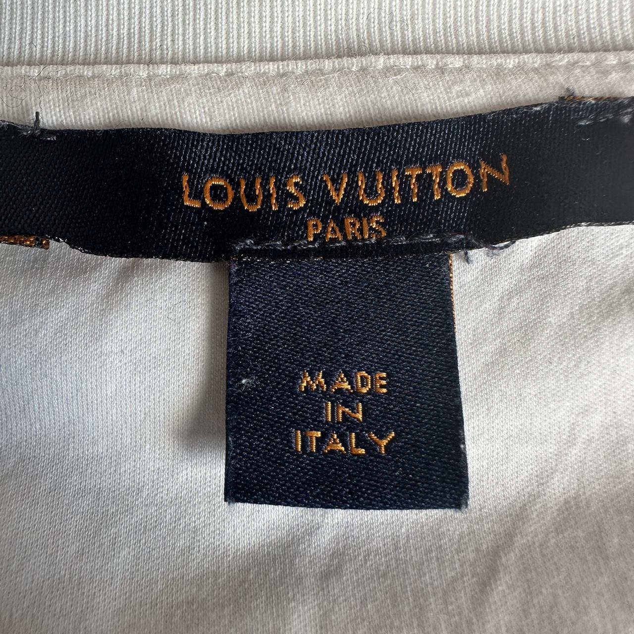 Louis vuitton Patches tee , snug fit - Depop