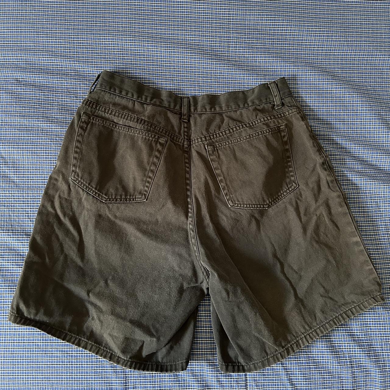 Eddie Bauer Women's Black Shorts | Depop