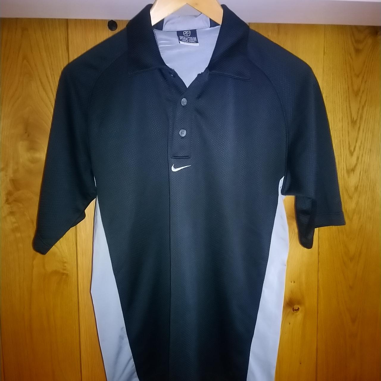 Nike Men's Black Polo-shirts | Depop