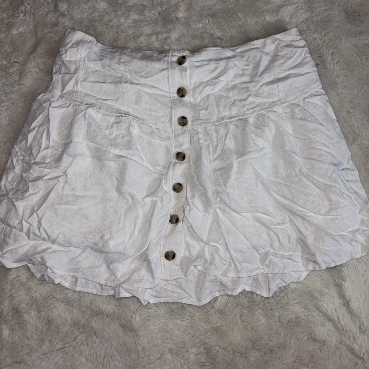 item listed by elisebranim
