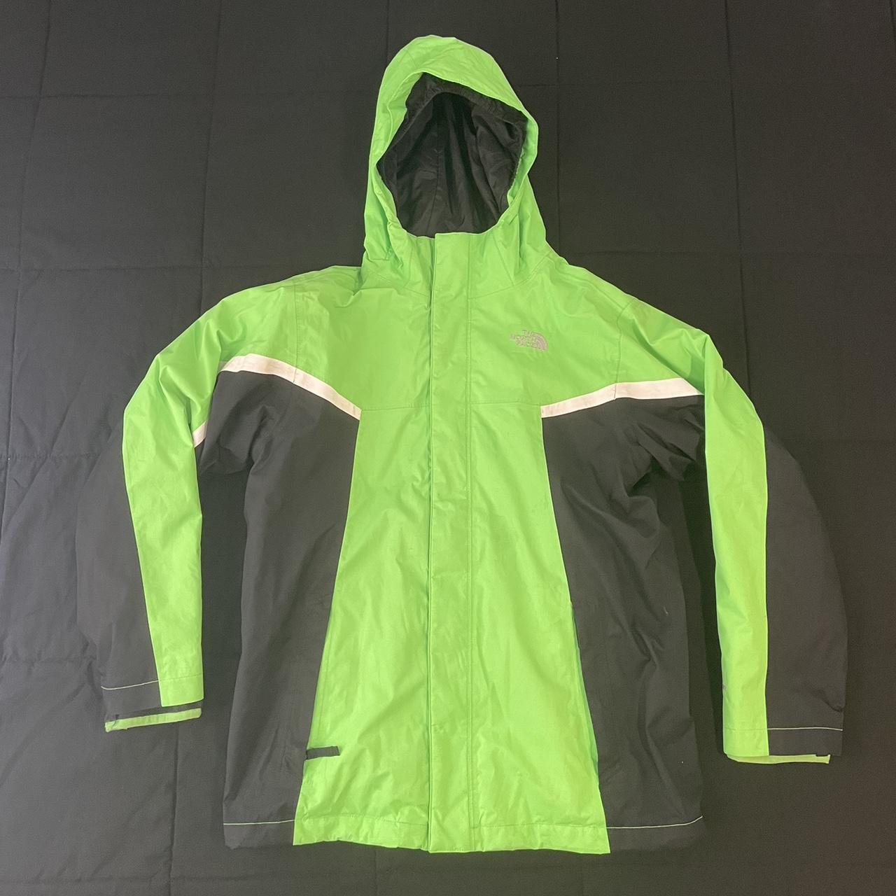The North Face Jacket w/ Hood Green/Black Boys size... - Depop